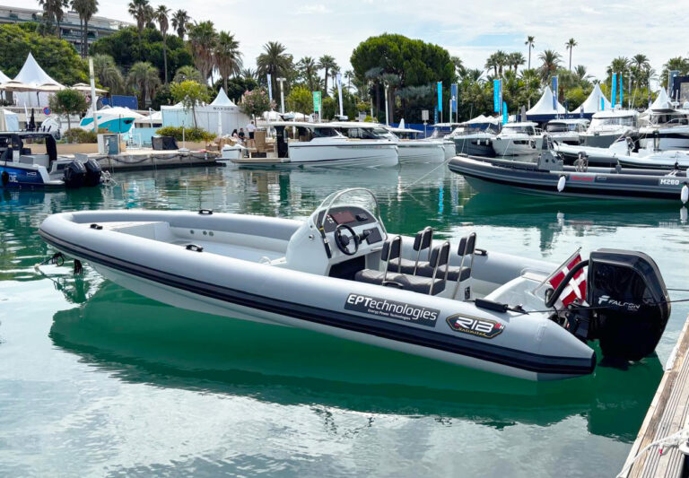 Electric RIB Unlimited 8H with 130 kW Falcon Outboard